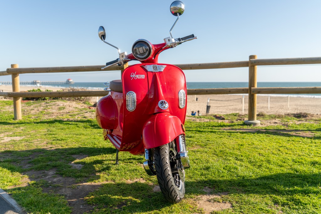 Pneumatic vs. Solid Tires for Electric Scooters