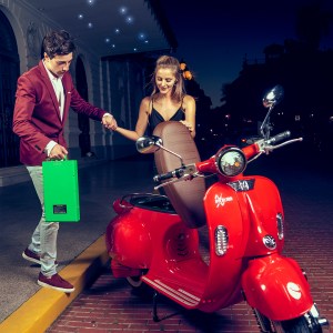 scooter’s lights and display